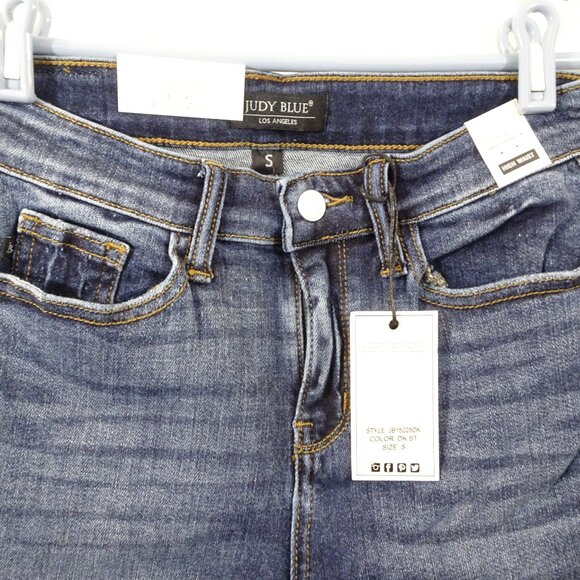 Judy Blue Bermuda Jean Shorts Small Dark Wash Denim Cuffed High Waist NEW - Picture 2 of 7